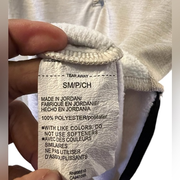 Under Armour Men’s Loose 1/2 Zip pullover Beige heathering - Size Small - Picture 3 of 6